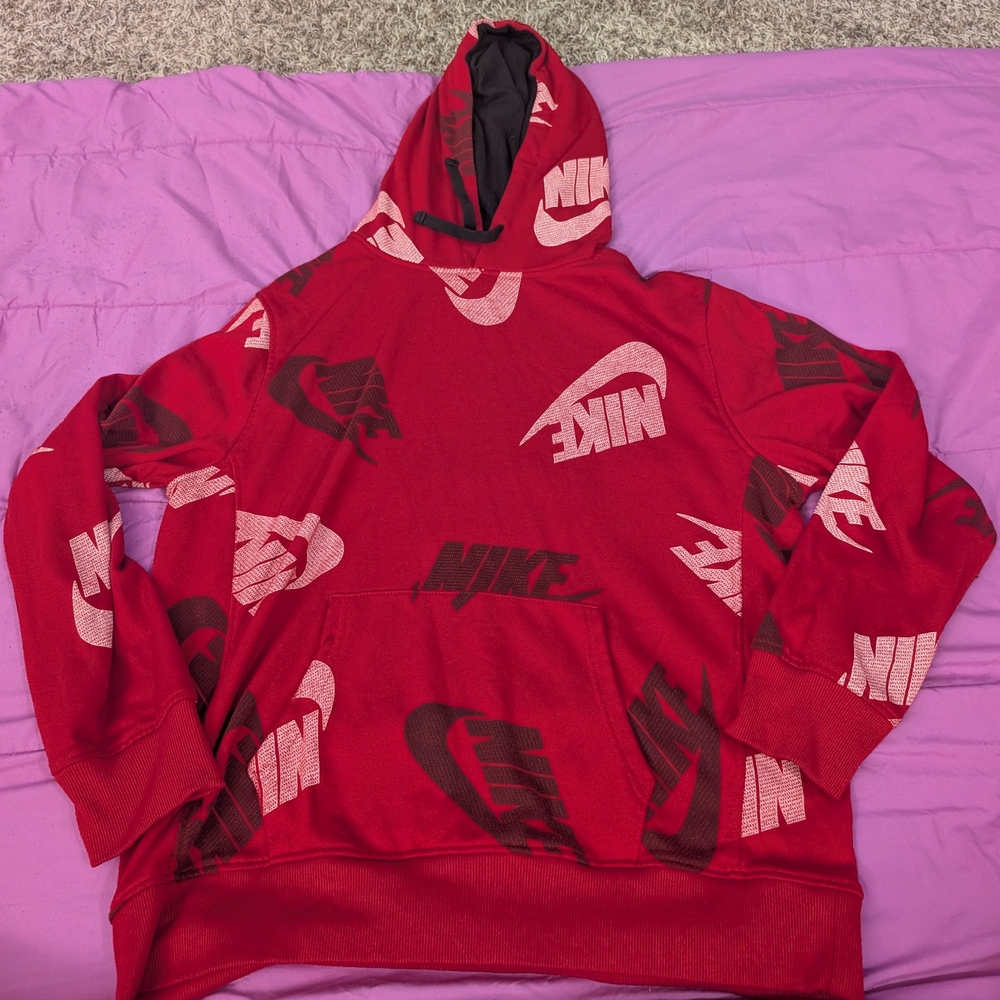 Nike Men's Red and Black Logo Hoodie